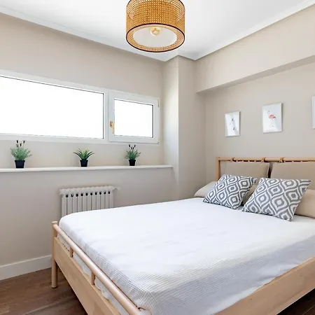 In Neguri, 5 Min From The & Metro Apartment Getxo